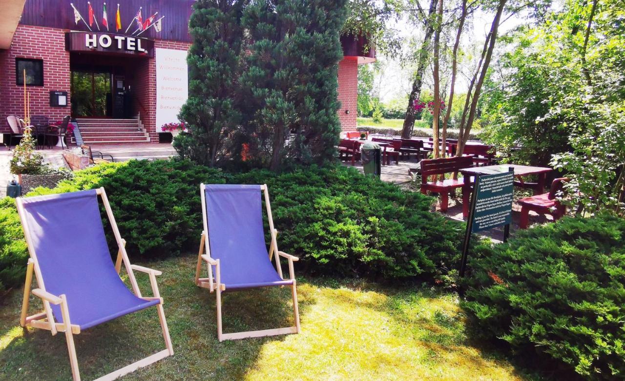 Hotel Ludmila Mělník エクステリア 写真