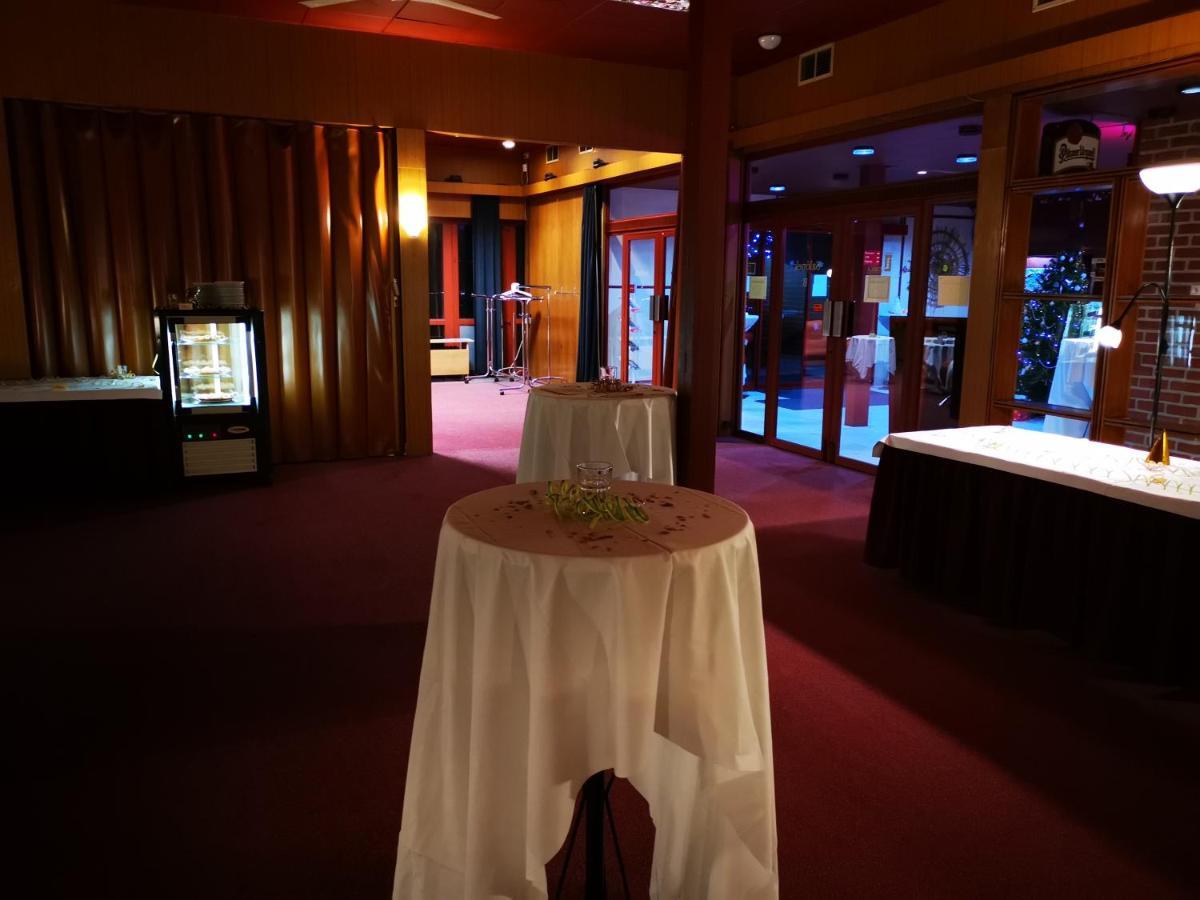 Hotel Ludmila Mělník エクステリア 写真